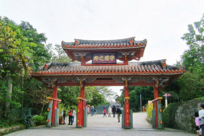 首里城内の門