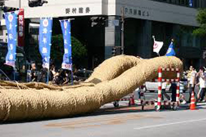 綱引き終了後はテイクアウト！